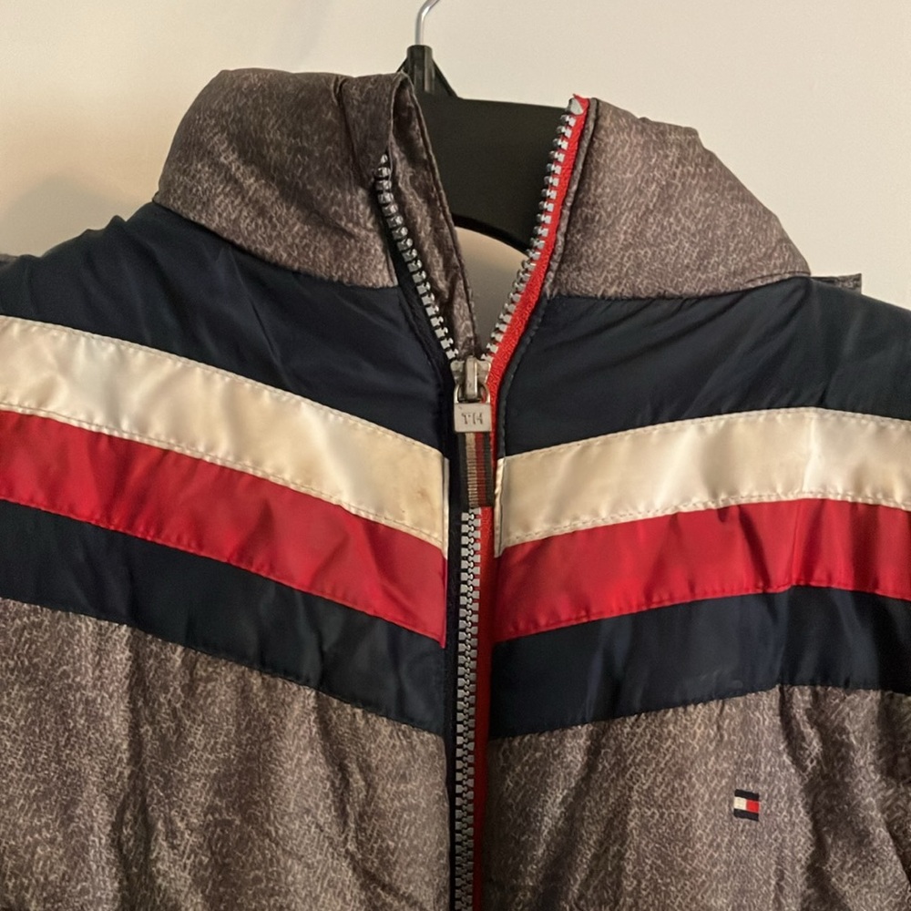 Tommy Hilfiger coat size Medium - Picture 2 of 8